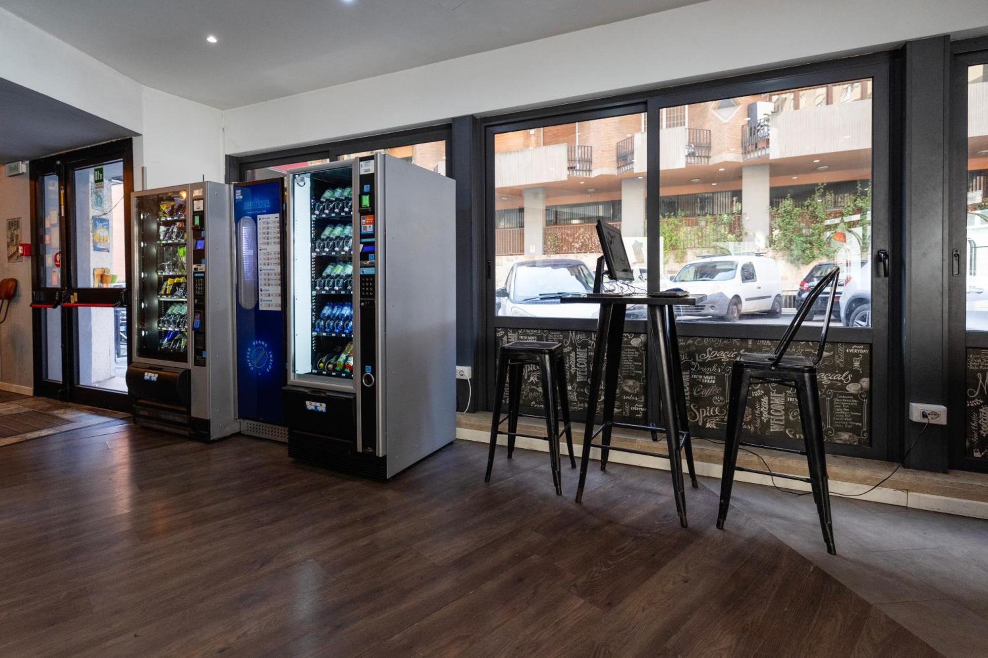 רומא Hostel Trastevere מראה חיצוני תמונה