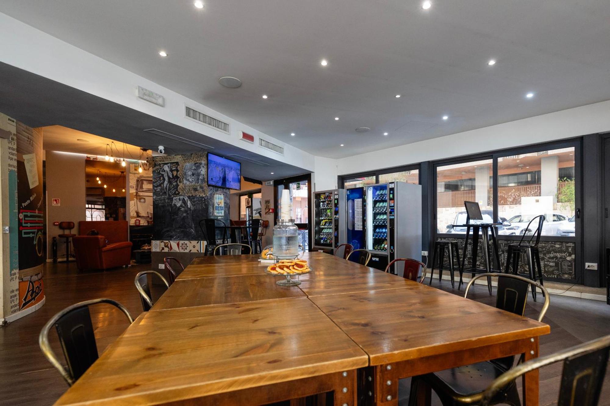 רומא Hostel Trastevere מראה חיצוני תמונה
